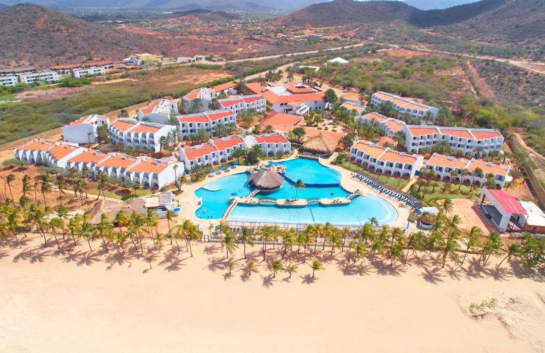 Costa Caribe Hotel Beach & Resort-1